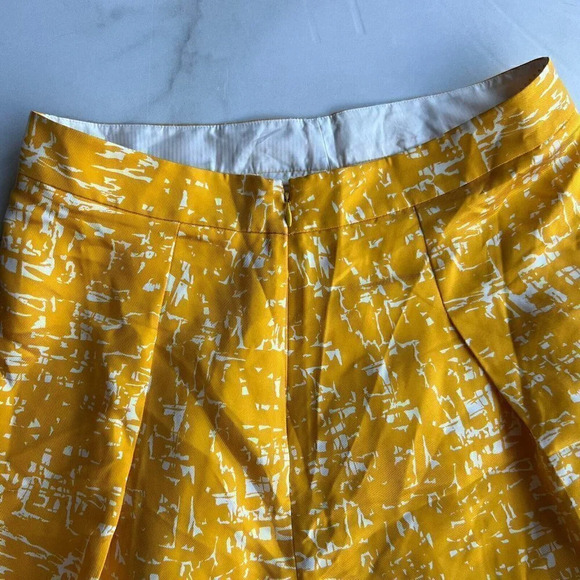 J.Crew Collection Size 6 Yellow Mustard 100% Silk mid-length Pleated Skirt - Picture 3 of 4